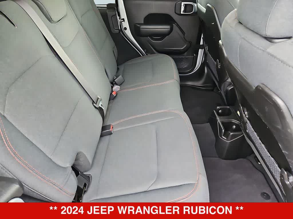 Used 2024 Jeep Wrangler Unlimited Rubicon AWD/4WD image 22