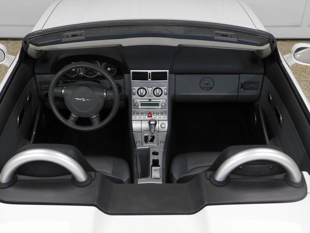 Used 2005 Chrysler Crossfire Limited RWD image 63