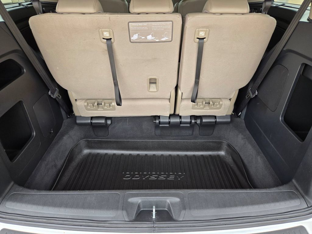Used 2024 Honda Odyssey Touring image 30