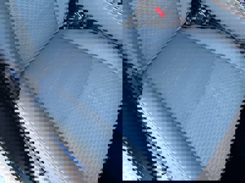 Used 2015 RAM 2500 Tradesman w/ Chrome Appearance Group image 33