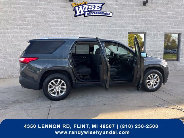Used 2018 Chevrolet Traverse LT FWD image 8