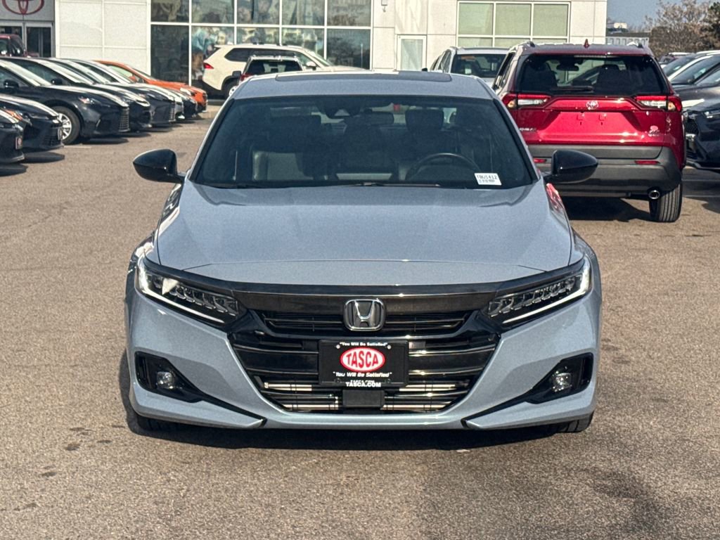 Used 2022 Honda Accord Sport image 2