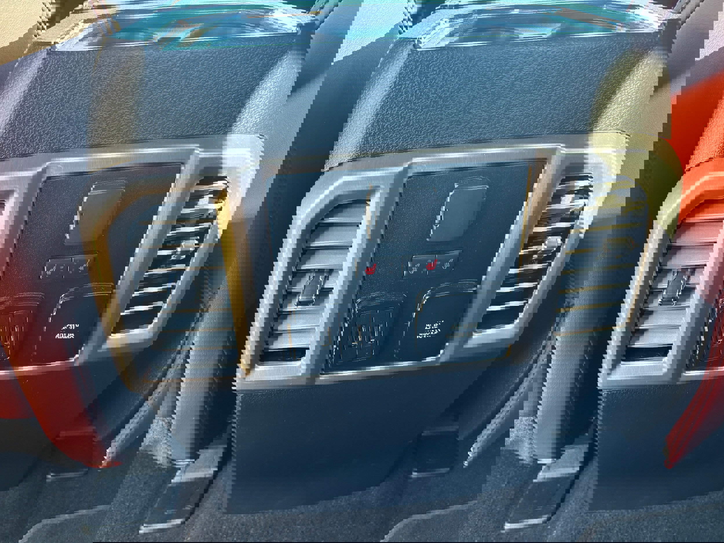 Used 2020 Ford F150 Platinum w/ Equipment Group 701A Luxury image 12