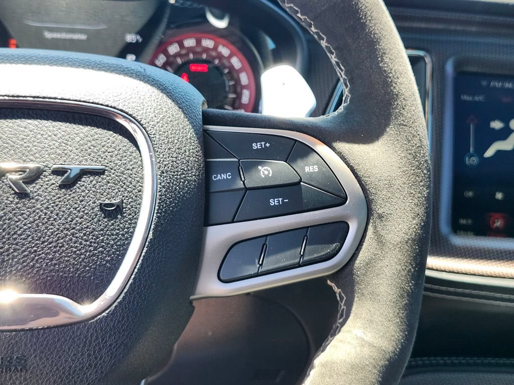 Used 2022 Dodge Challenger SRT Hellcat RWD image 26
