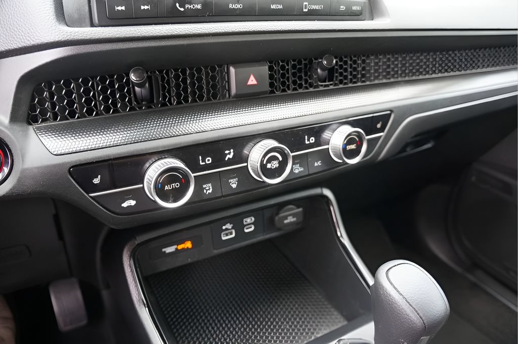 Used 2025 Honda CR-V EX image 25