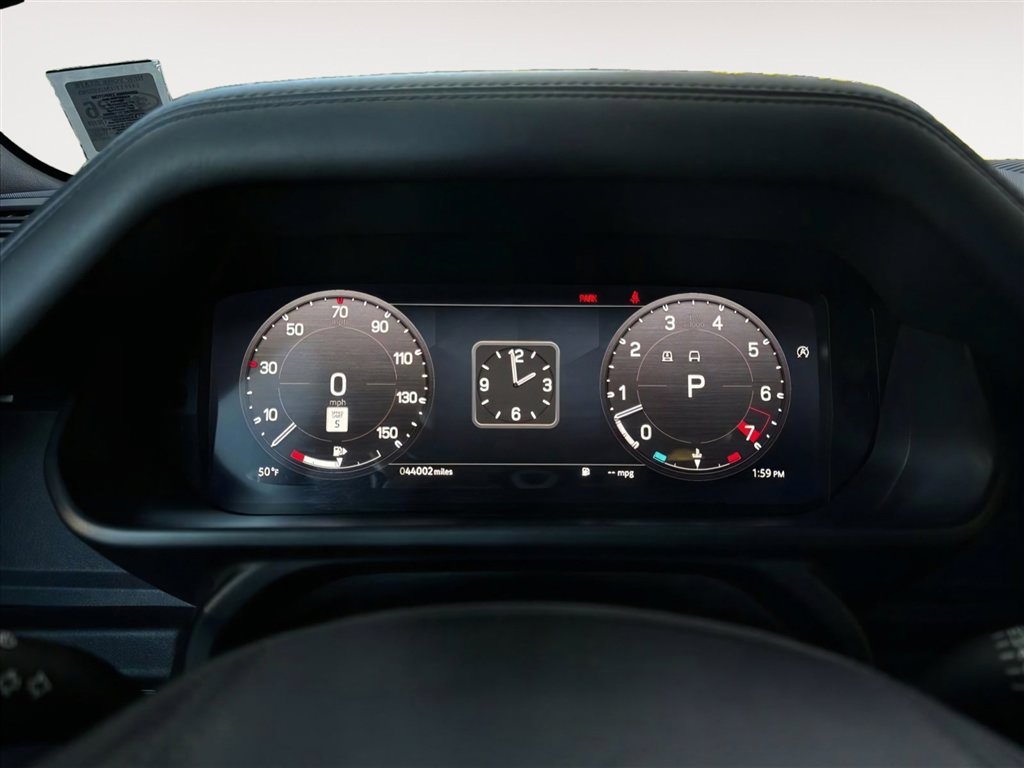 Used 2023 Land Rover Defender 110 V8 image 12