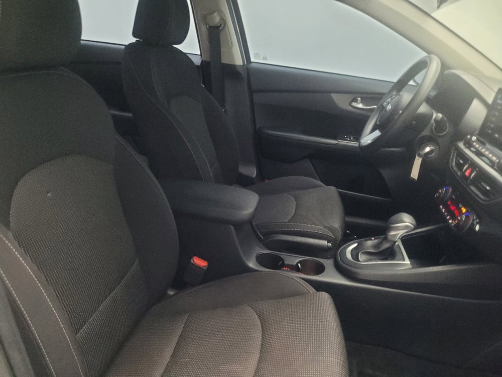 Used 2019 Kia Forte LXS FWD image 21