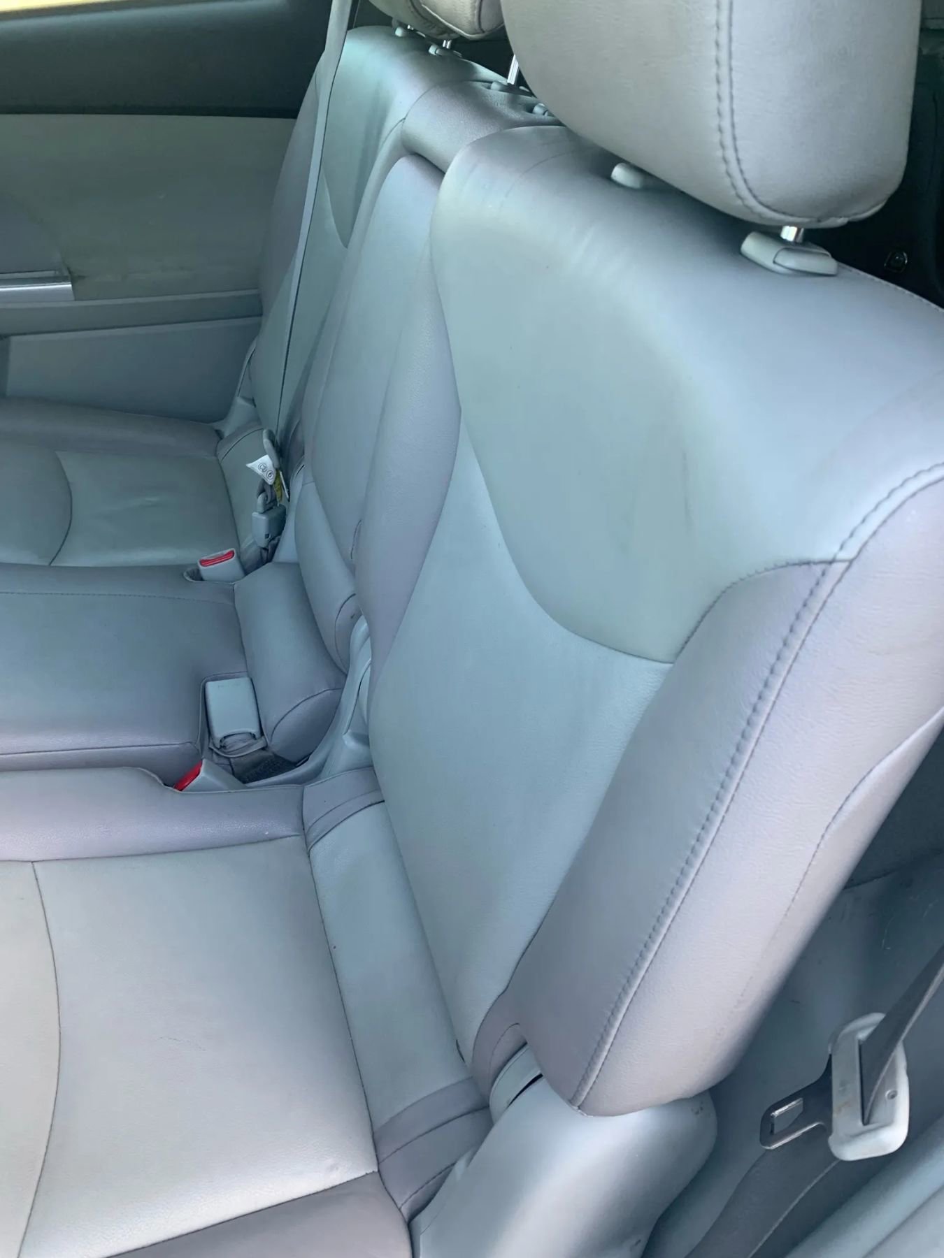 Used 2014 Toyota Prius V Five image 14