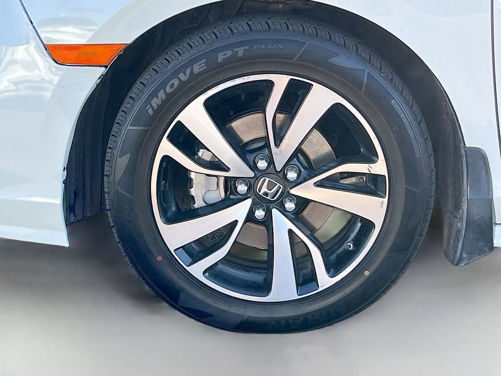 Used 2018 Honda Odyssey Elite image 34