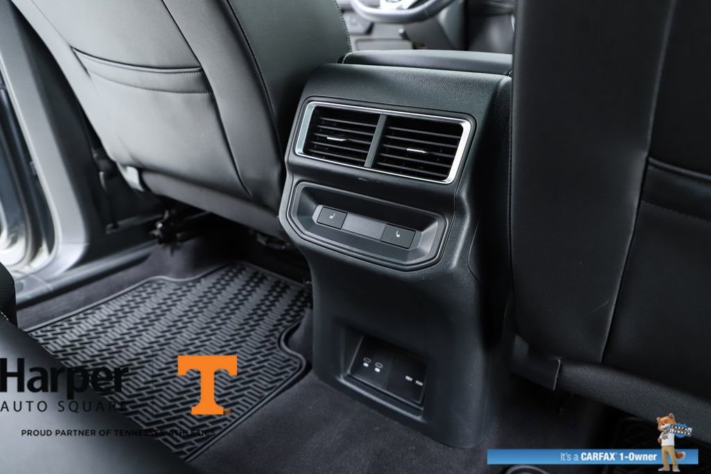 Used 2024 Volkswagen Atlas Cross Sport SEL Premium R-Line image 39