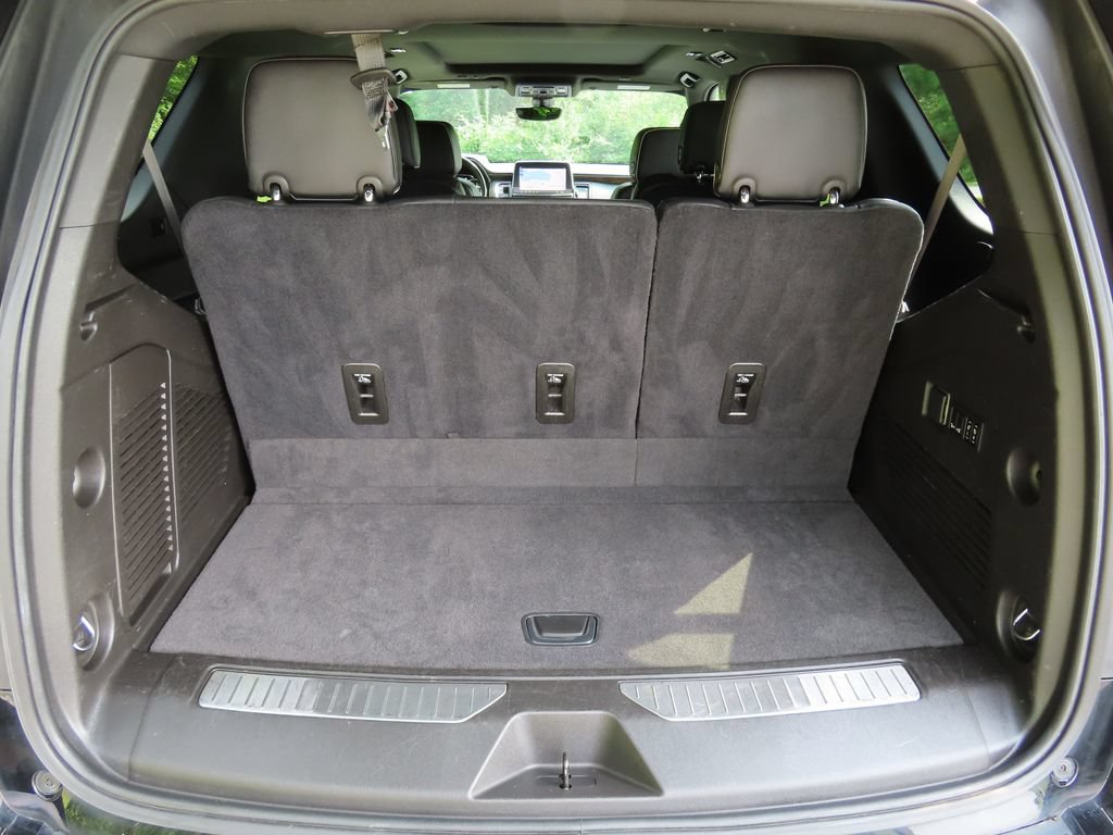 Certified 2021 Chevrolet Tahoe Premier w/ Premium Package AWD/4WD image 20
