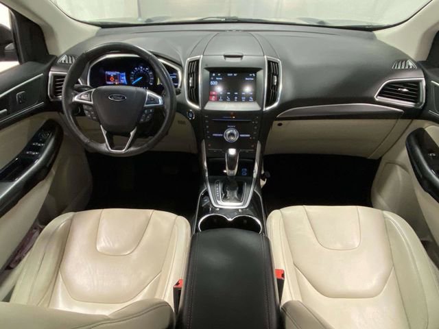 Used 2017 Ford Edge Titanium w/ Technology Package image 9