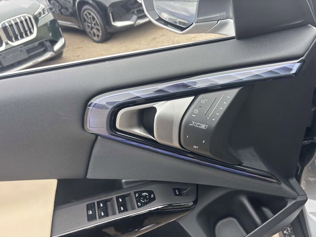 New 2026 BMW X3 xDrive30 w/ Premium Package image 12