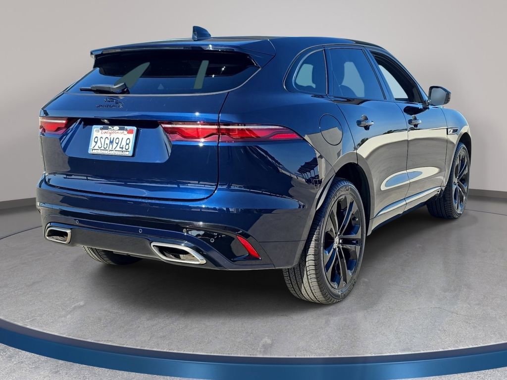 Used 2025 Jaguar F-PACE R-Dynamic S image 5