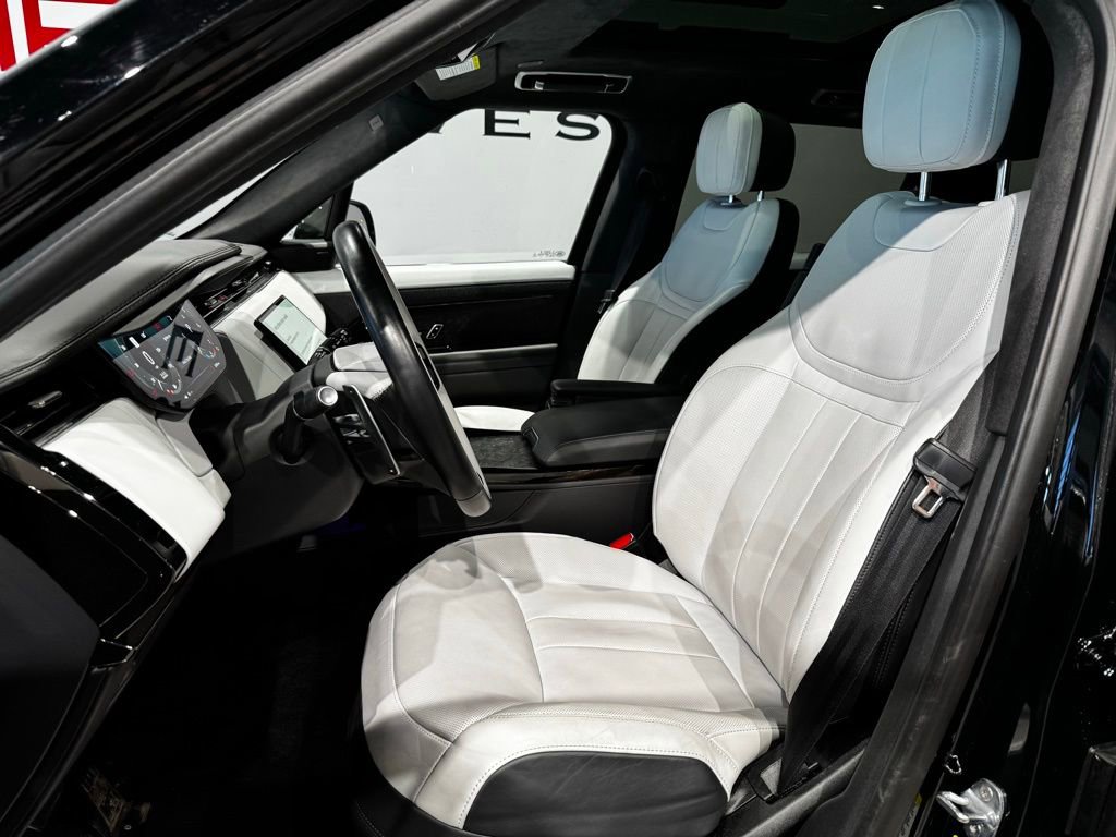 Used 2023 Land Rover Range Rover Sport First Edition image 10