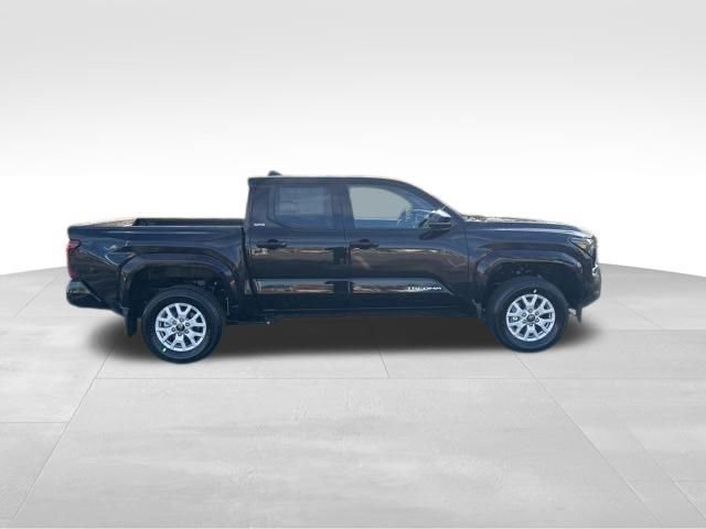 New 2026 Toyota Tacoma SR5 image 7