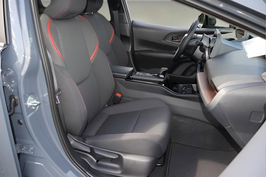 New 2026 Toyota Prius Plug-In Hybrid image 24