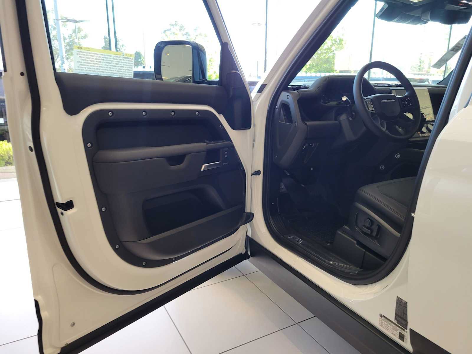 New 2026 Land Rover Defender 110 S AWD/4WD image 19