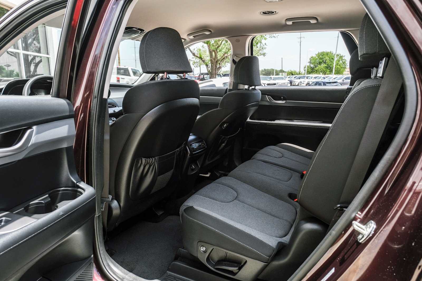 Used 2020 Hyundai Palisade SE FWD image 32
