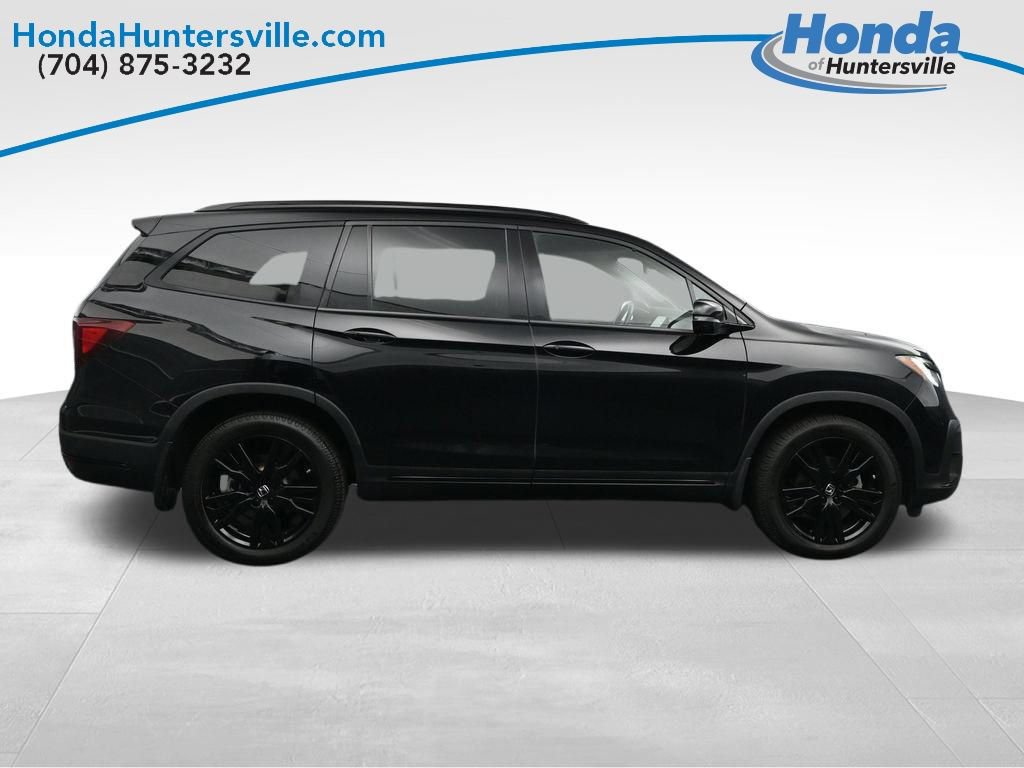 Used 2022 Honda Pilot Black Edition image 9