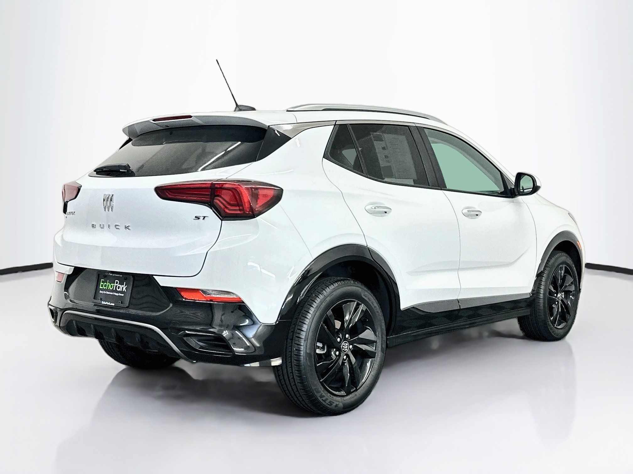 Used 2024 Buick Encore GX Sport Touring AWD/4WD image 9
