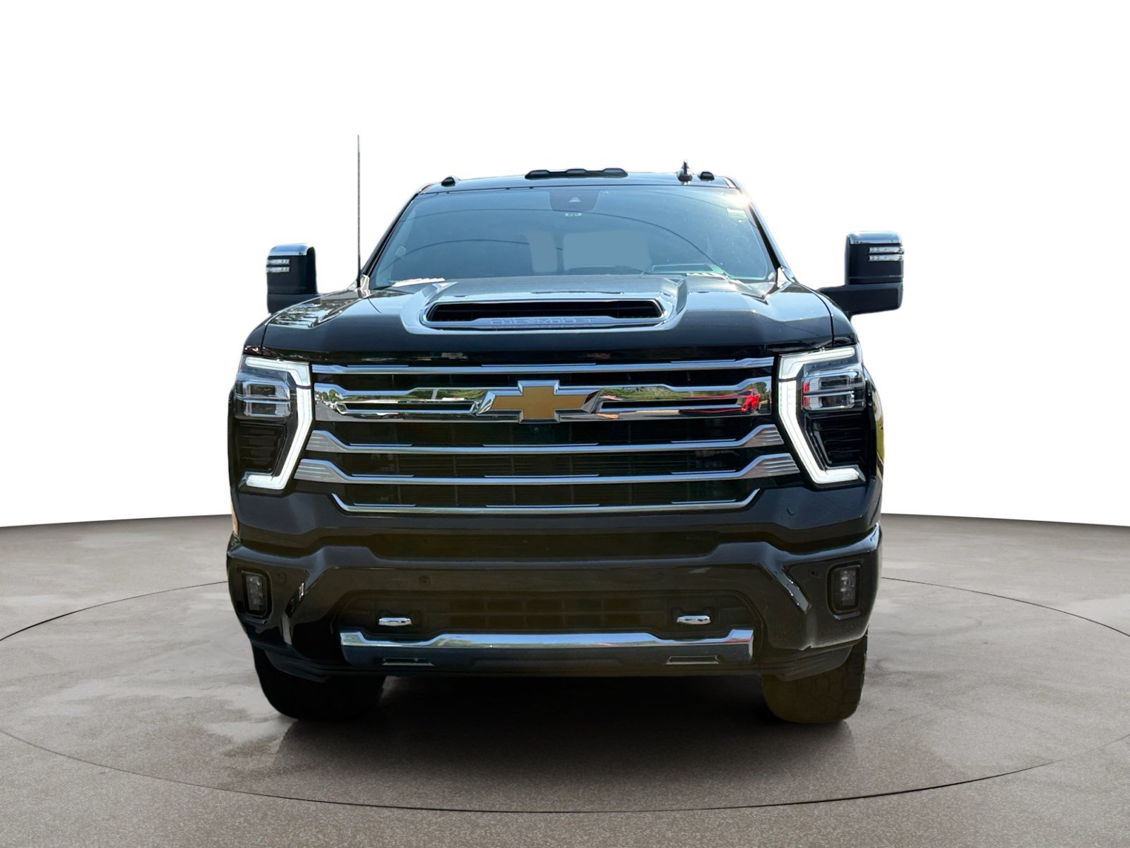Used 2024 Chevrolet Silverado 2500 High Country w/ High Country Premium Package AWD/4WD image 2