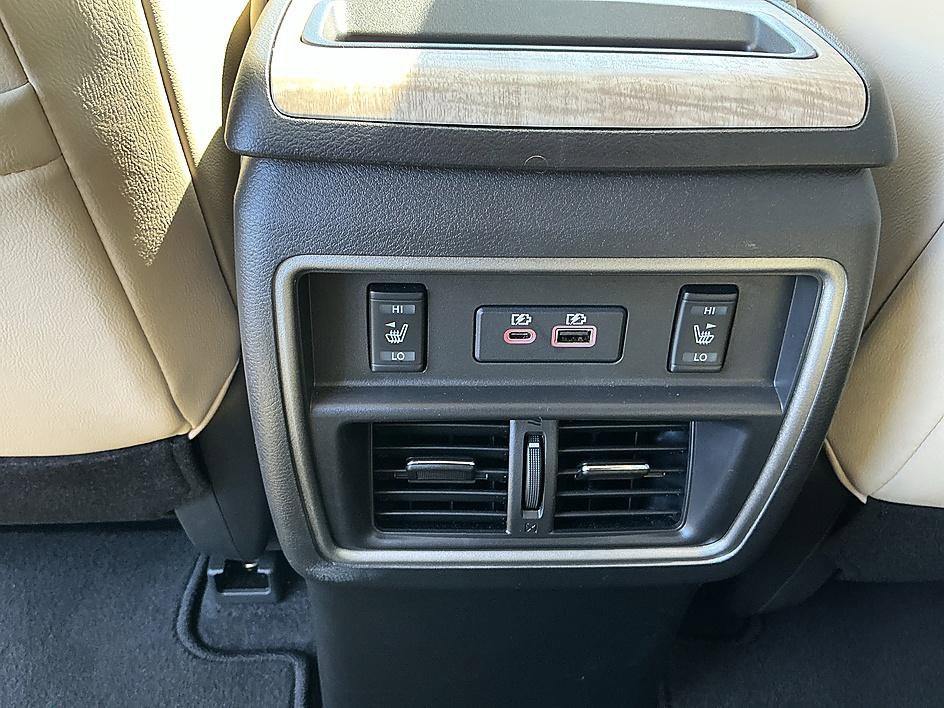 Certified 2024 Nissan Murano SL FWD image 25