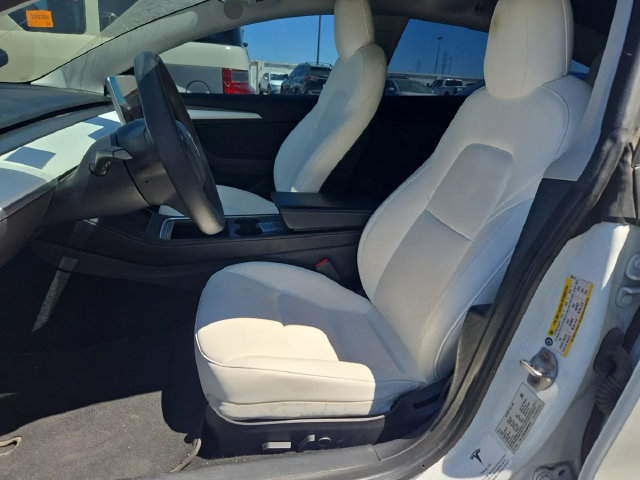 Used 2021 Tesla Model 3 Long Range AWD/4WD image 2