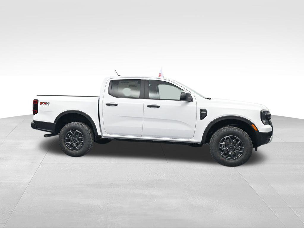 New 2025 Ford Ranger XLT w/ FX4 Off-Road Package image 9
