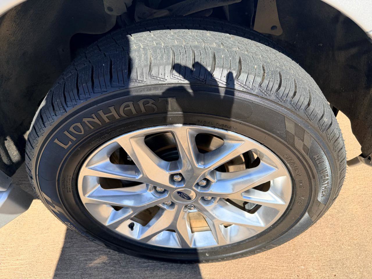 Used 2016 Ford Expedition EL Limited image 38