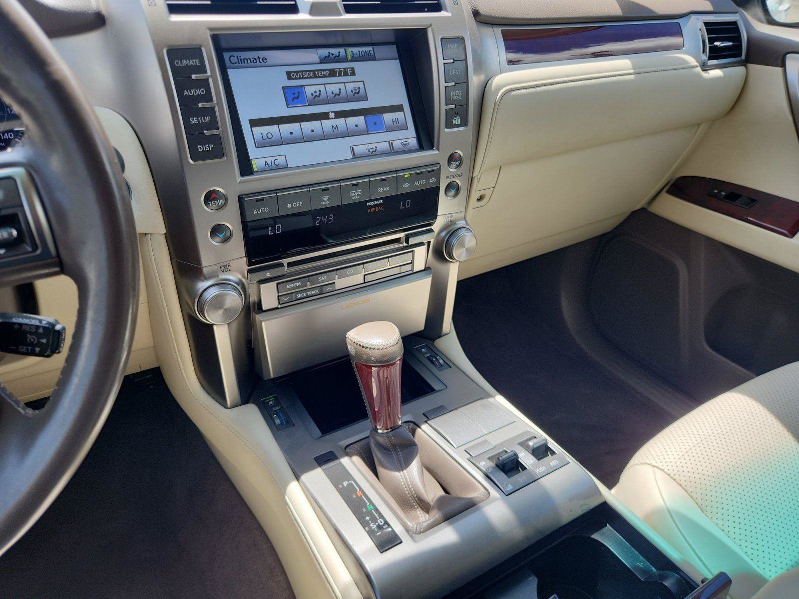 Used 2013 Lexus GX 460 w/ Comfort Plus Pkg AWD/4WD image 27