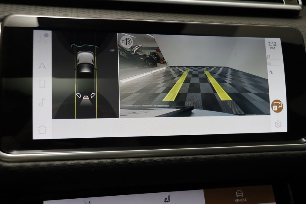 Used 2023 Land Rover Range Rover Velar R-Dynamic S image 11