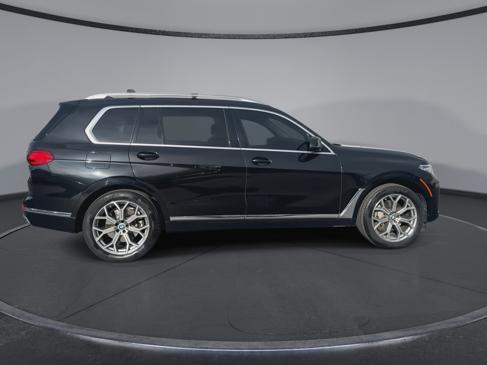 Used 2022 BMW X7 xDrive40i AWD/4WD image 9