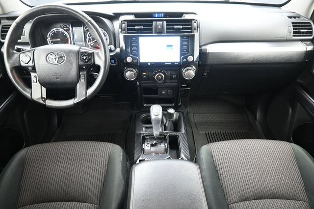 Used 2021 Toyota 4Runner TRD Off-Road AWD/4WD image 19