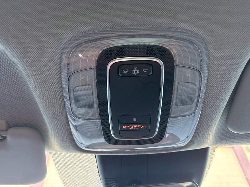 Used 2021 Hyundai Elantra SEL FWD image 29