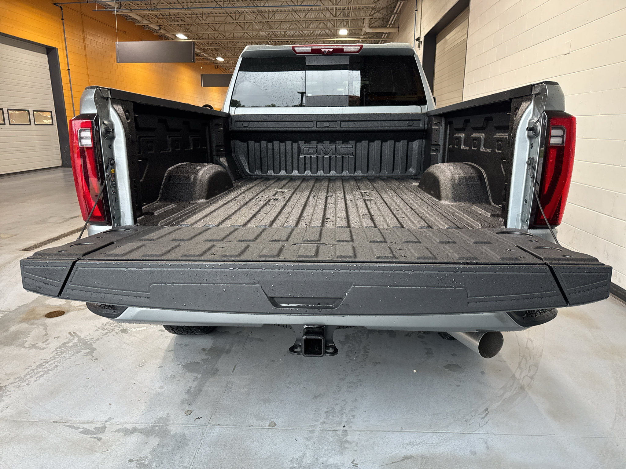 New 2026 GMC Sierra 2500 Denali Ultimate AWD/4WD image 24