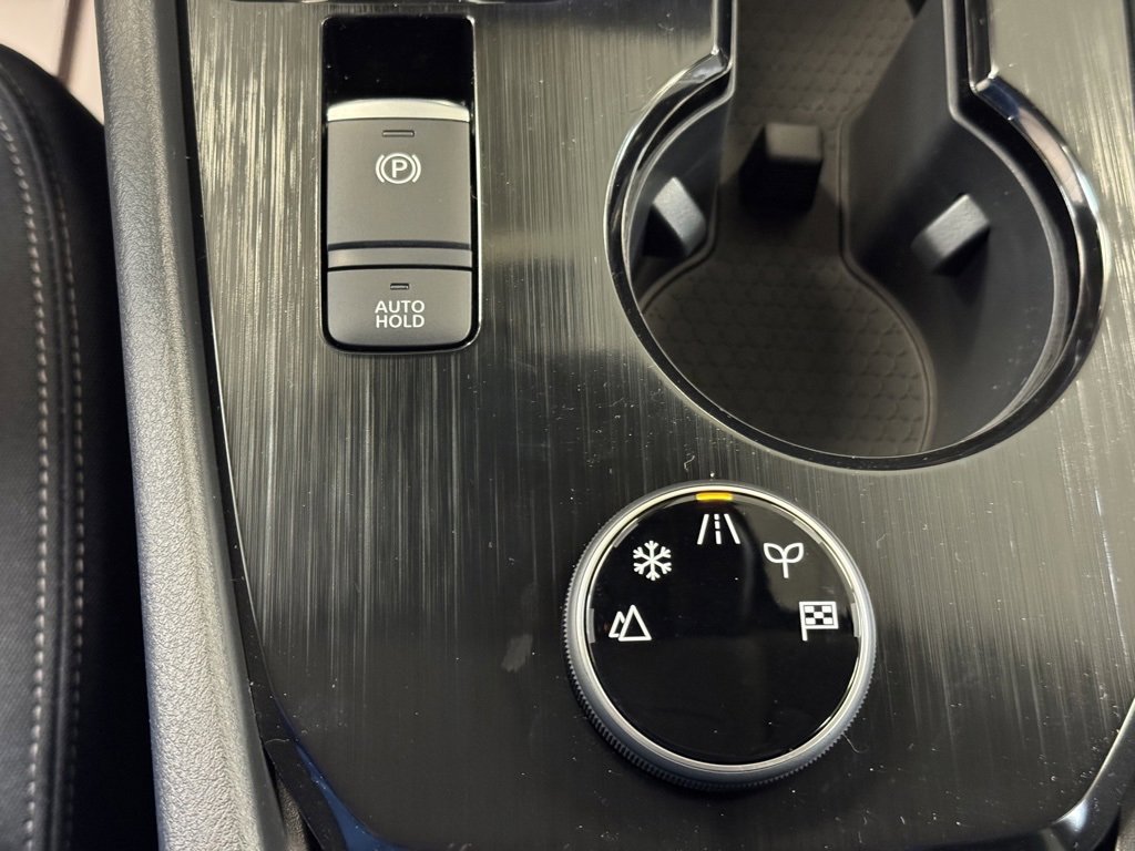 New 2026 Nissan Rogue SV image 34