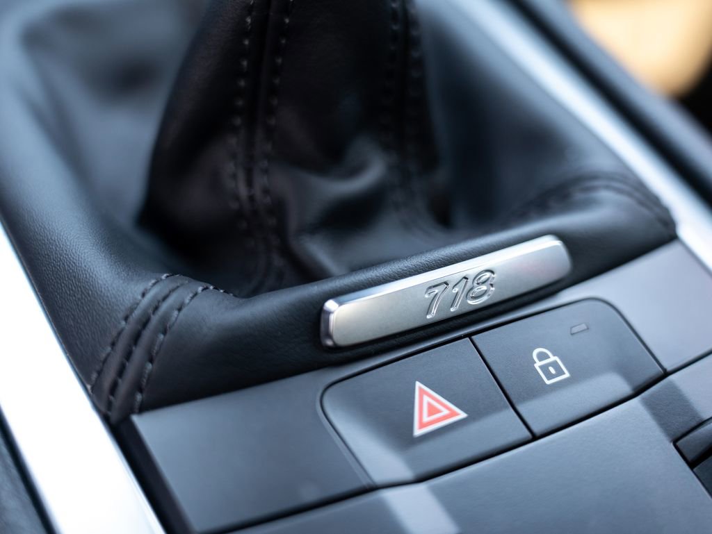 Used 2024 Porsche 718 Cayman S image 24