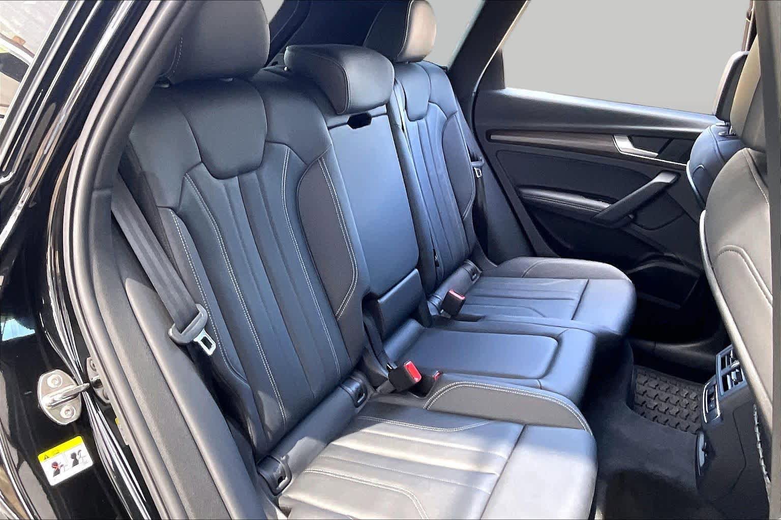 Used 2025 Audi Q5 e Premium Plus w/ Premium Plus Package AWD/4WD image 18