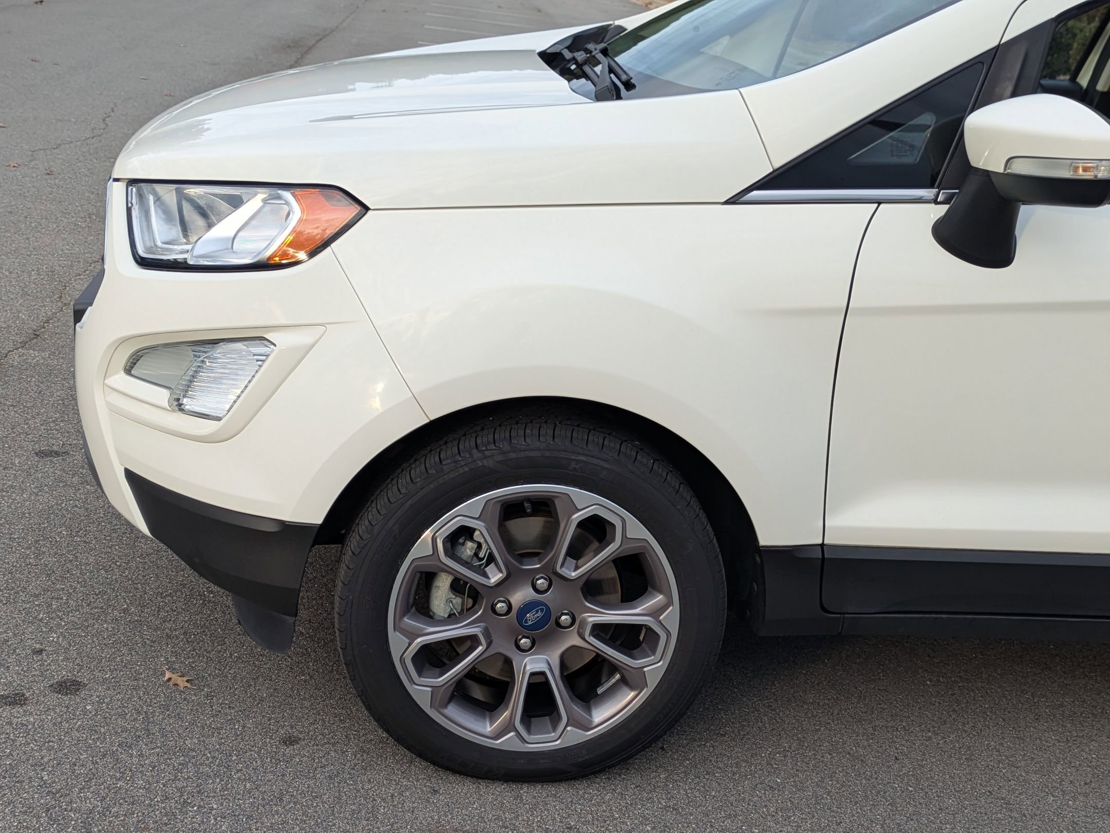 Used 2021 Ford EcoSport Titanium image 11