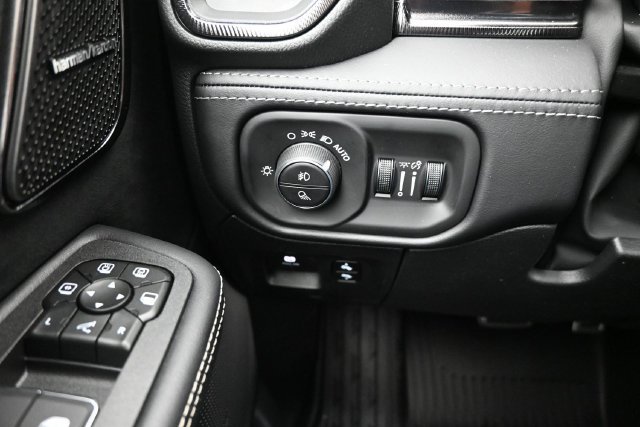 New 2027 RAM 1500 RHO w/ RHO Level 1 Equipment Group AWD/4WD image 15