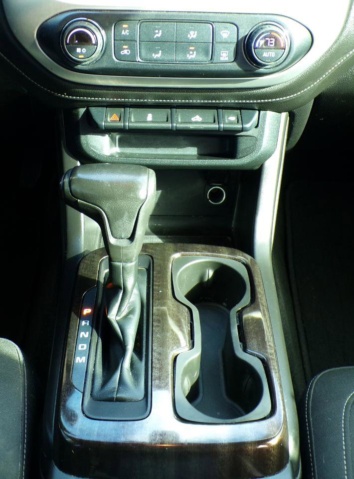 Used 2016 GMC Canyon SLE w/ SLE Convenience Package image 18