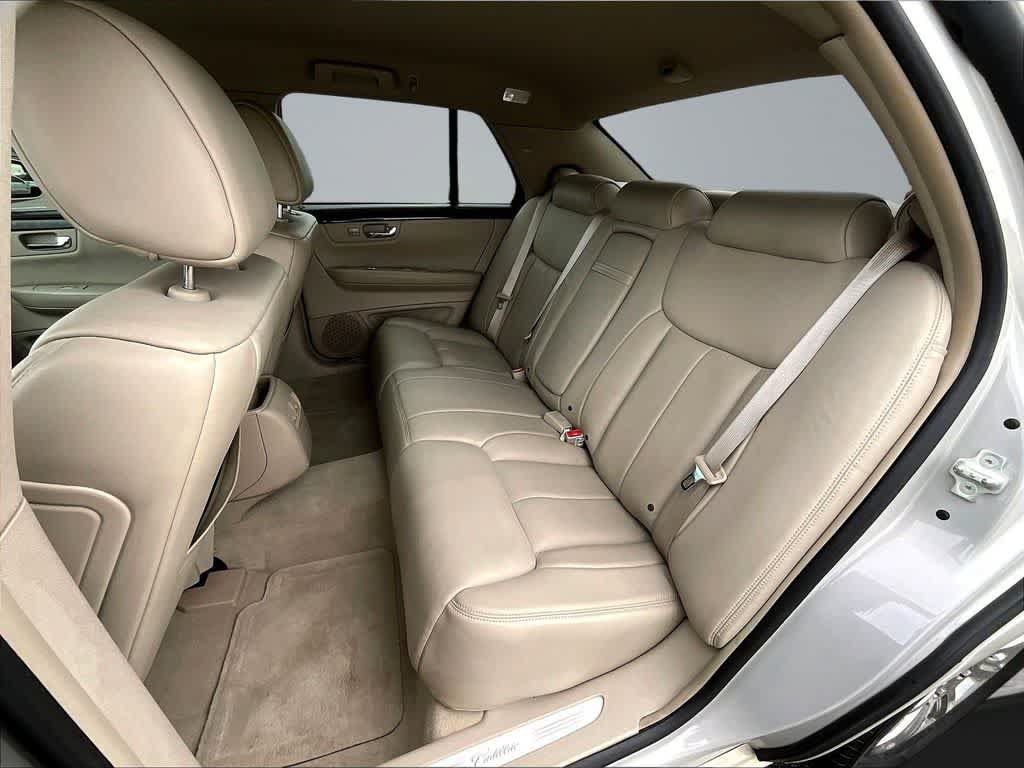 Used 2008 Cadillac DTS FWD image 23