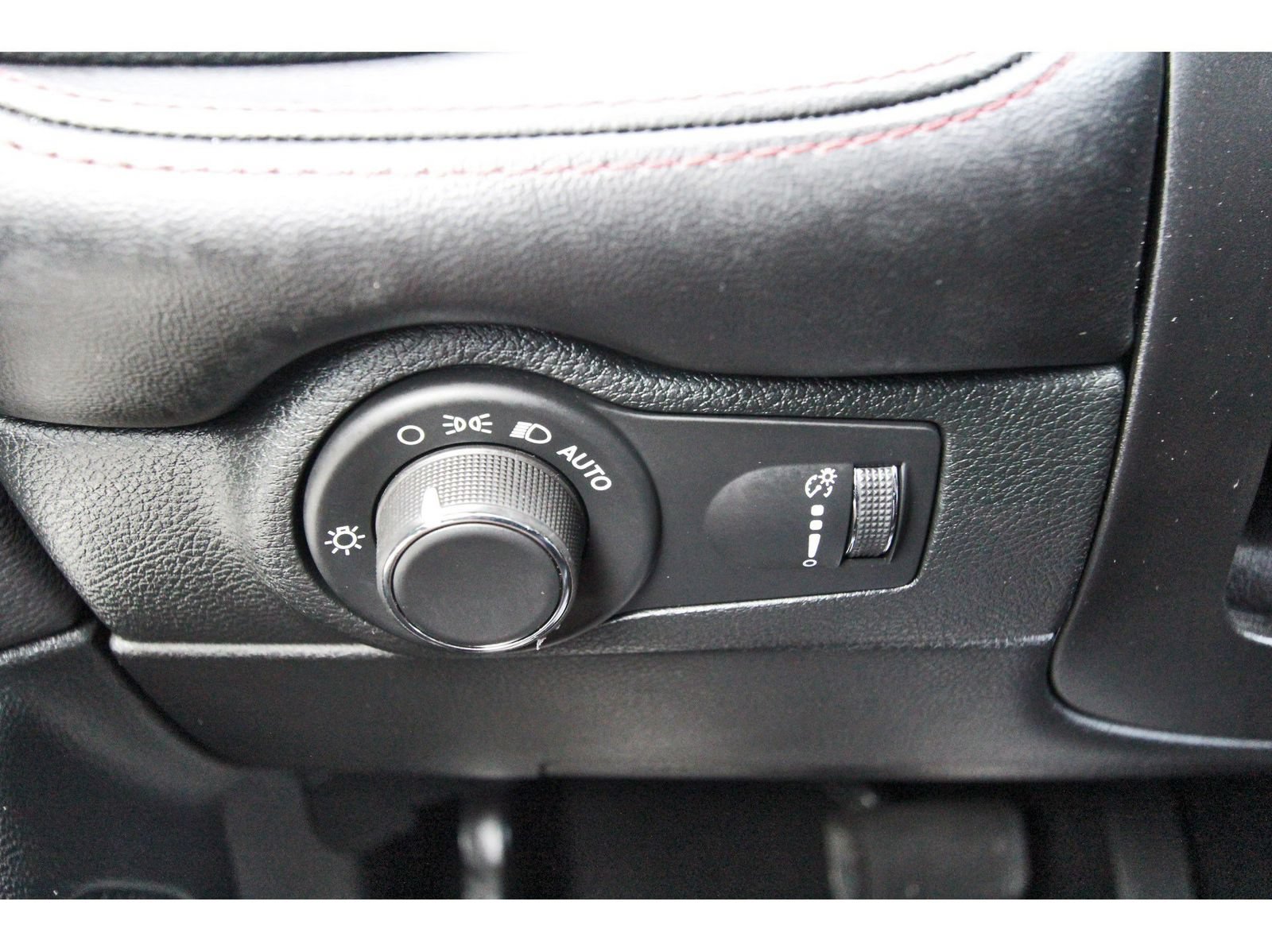 Used 2024 Dodge Durango GT AWD/4WD image 20
