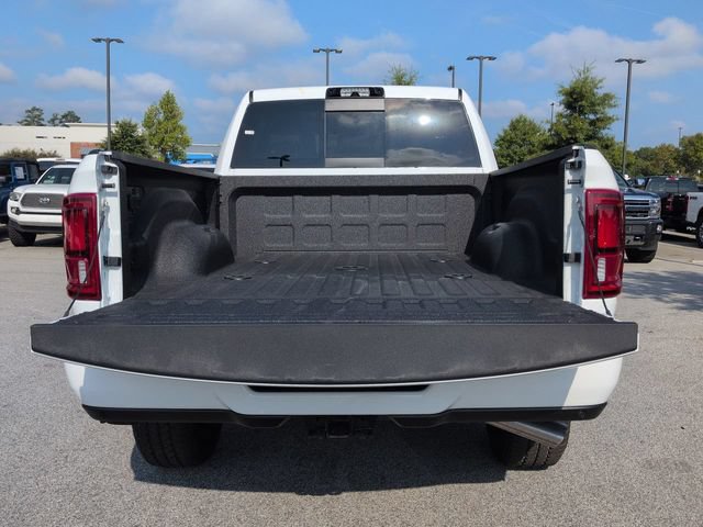 New 2027 RAM 2500 Laramie w/ Night Edition AWD/4WD image 13