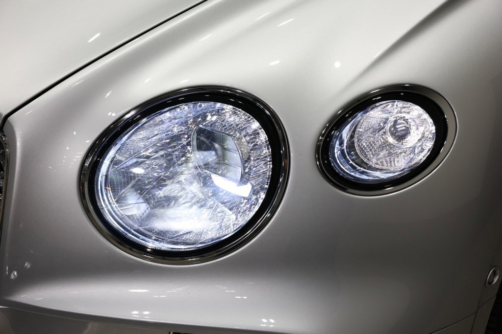 Used 2021 Bentley Continental GT image 35