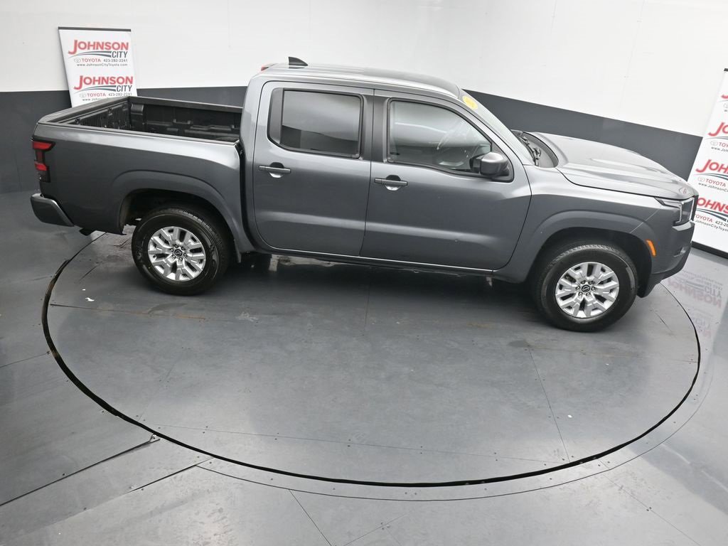 Used 2023 Nissan Frontier SV image 35