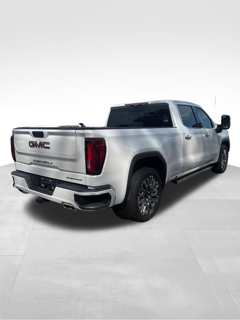 Used 2021 GMC Sierra 1500 Denali w/ Denali Ultimate Package AWD/4WD image 7