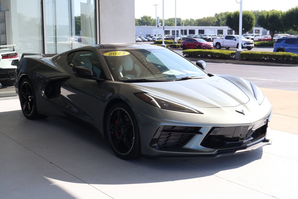 Used 2023 Chevrolet Corvette Stingray Preferred Cpe w/ Z51 Performance Package RWD image 11
