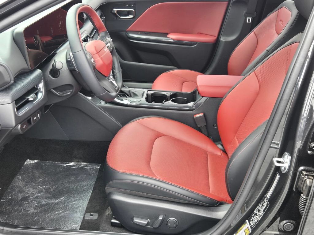New 2026 Kia K4 GT-Line Turbo w/ GT-Line Premium Package FWD image 7